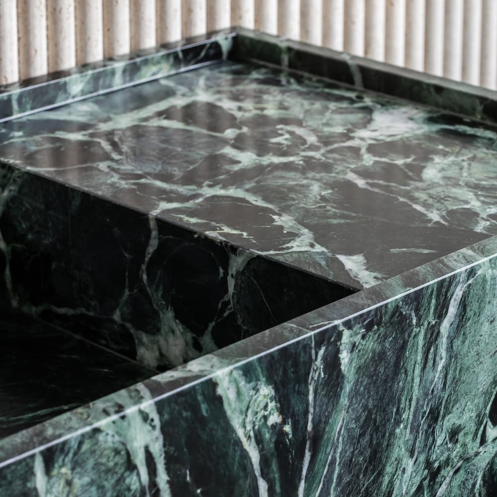 Lavabo de pedestal de mármol Verde Alpi